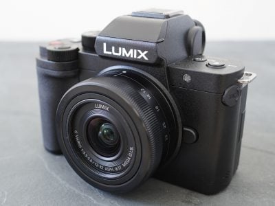 panasonic-lumix-g100-hero2